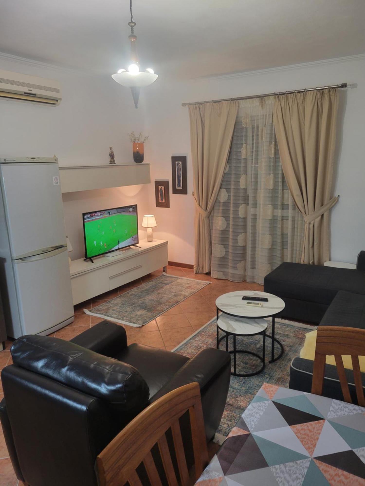 Rudi 2 In Apartment Tirana